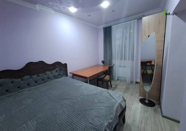 Երկու հարկանի քարե տուն Էրեբունիում, 130 ք.մ., 2 սանհանգույց, կապիտալ վերանորոգված