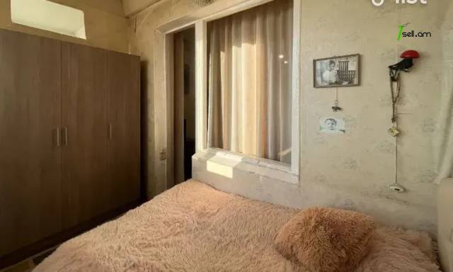 Ընդարձակ 1 սենյականոց բնակարան, Karapet Ulnetsi street, 56 ք.մ., 6/9 հարկ