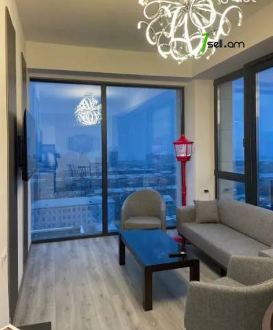 3 սենյականոց բնակարան նորակառույց շենքում Արամ Խաչատրյան փողոցում, 84 ք.մ., բարձր առաստաղներ