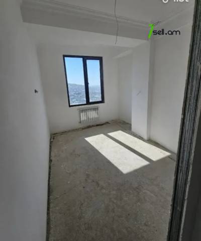 5 սենյականոց բնակարան նորակառույց շենքում Չարենցի փողոցում, 155 քմ, 11/17 հարկ, 2 սանհանգույց