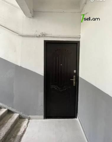 3 սենյականոց բնակարան Բաշինջաղյան փողոցում, 90 ք.մ., 3/5 հարկ, եվրովերանորոգված, քարե շենք