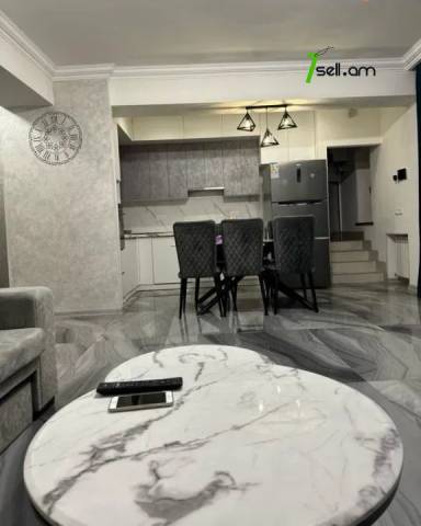 Երկու հարկանի քարե տուն Ռոմանոս Մելիքյանի փողոցում Մալաթիա Սեբաստիայում, 250 քմ, 2 սանհանգույց