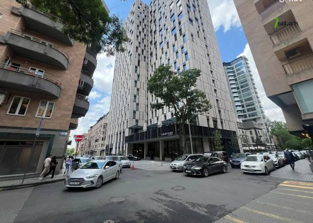 Հյուրանոց Տերյան փողոցում կենտրոնում, 1000 քմ