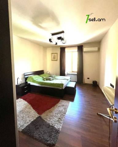 3 սենյականոց բնակարան Մեսրոպ Մաշտոցի պողոտայում, 85 ք.մ., նախավերջին հարկ, կապիտալ վերանորոգված