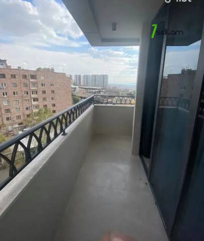3 սենյականոց բնակարան նորակառույց շենքում Դավիթ Անհաղթի փողոցում, 113 ք.մ., 6/16 հարկ, 2 սանհանգույց