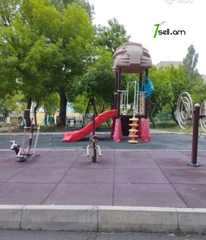 4 սենյականոց բնակարան Դավթաշենում, 107 քմ, 8/16 հարկ, 2 սանհանգույց, կապիտալ վերանորոգված