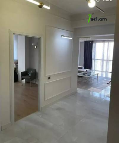 3 սենյականոց բնակարան նորակառույց շենքում Կարապետ Ուլնեցու փողոցում, 110 ք.մ., 2 սանհանգույց