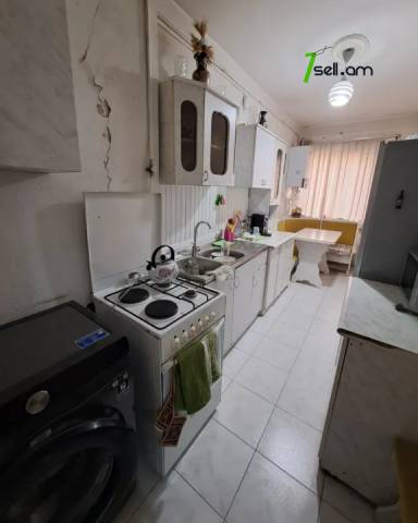 3 սենյականոց բնակարան, Դավթաշեն 1-ին թաղամաս, 78 ք.մ., 2/9 հարկ, կոսմետիկ վերանորոգում