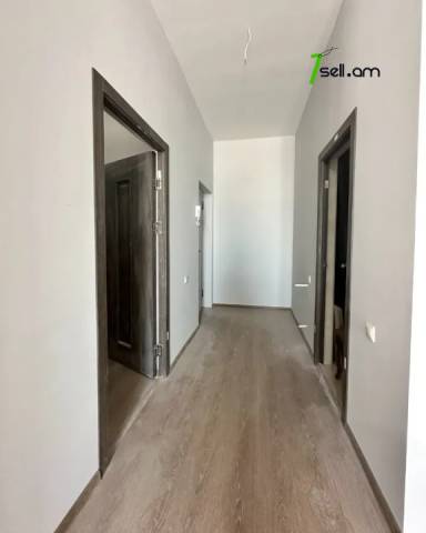 3 սենյականոց բնակարան նորակառույց շենքում Մելքումովի փողոցում, 61 ք.մ., 2/4 հարկ