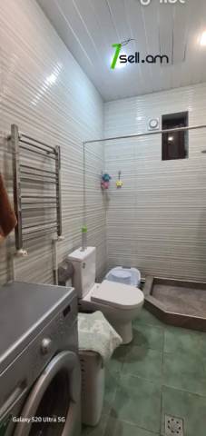 Մեկ հարկանի տուն Մհեր Մկրտչյանի 7-րդ փողոցում Առինջում, 80 քմ, կապիտալ վերանորոգված