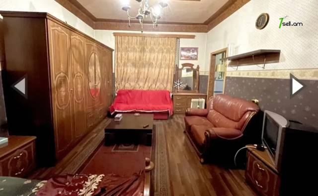 1 սենյականոց բնակարան Կիևյան փողոցում, 34 ք.մ., բարձր առաստաղներ, մասնակի վերանորոգում, քարե շենք