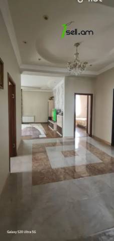 Երկու հարկանի տուն Պետրոս Դուրյանի փողոցում Ավանում, 330 քմ, 2 սանհանգույց, կապիտալ վերանորոգված