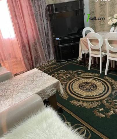 2 սենյականոց բնակարան Գուսան Շերամի փողոցում, 56 ք.մ., նախավերջին հարկ, մասնակի վերանորոգում