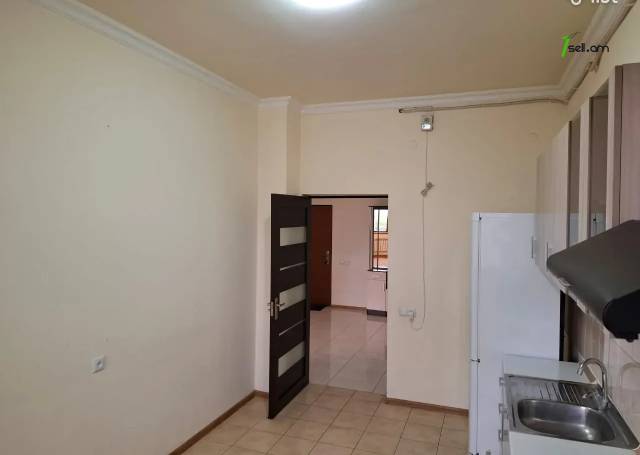 2 սենյականոց բնակարան նորակառույց շենքում Պարույր Սևակի փողոցում, 83 քմ, 8/14 հարկ, բարձր առաստաղներ