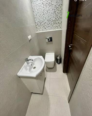 3 սենյականոց բնակարան նորակառույց շենքում Արաբկիրի 27-րդ փողոցում, 130 քմ, 6/17 հարկ, 3+ սանհանգույց