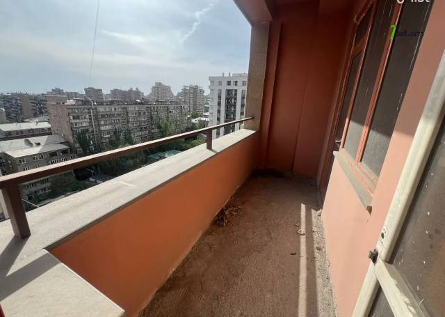 3 սենյականոց բնակարան նորակառույց շենքում Փավստոս Բուզանդի փողոցում, 107 քմ, 11/15 հարկ