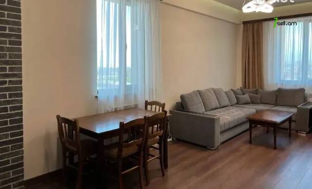 2 սենյականոց բնակարան նորակառույց շենքում Կոմիտասի պողոտայում, 67 ք.մ., բարձր առաստաղներ, 11/17 հարկ