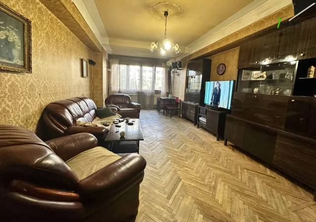 3 սենյականոց բնակարան Զավարյան փողոցում, 92 ք.մ., 5/10 հարկ