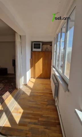 2 սենյականոց բնակարան, 1 թաղամաս, 56 քմ, 3/5 հարկ, կոսմետիկ վերանորոգում