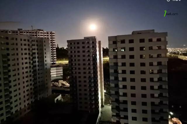 4 սենյականոց բնակարան նորակառույց շենքում Մոնթե Մելքոնյան փողոցում, 116 քմ, նախավերջին հարկ