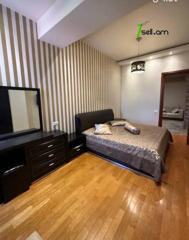 4 սենյականոց բնակարան նորակառույց շենքում Պուշկինի փողոցում, 98 քմ, 8/10 հարկ, 2 սանհանգույց