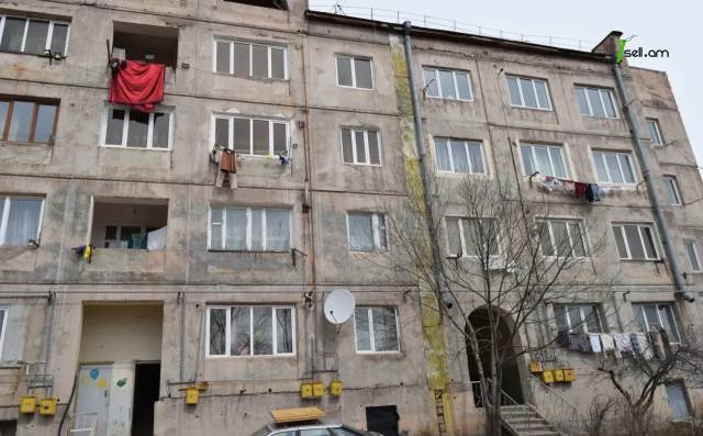 3 սենյականոց բնակարան, Մուշ 2 թաղամաս, 94 ք.մ., եվրովերանորոգված