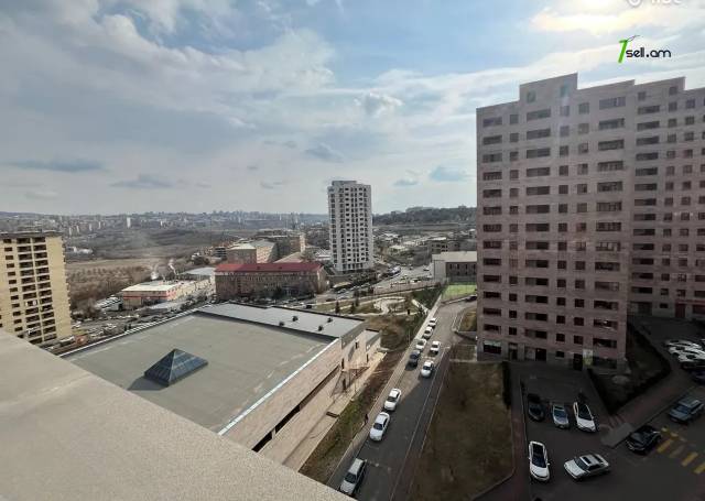 3 սենյականոց բնակարան նորակառույց շենքում Ծարավ աղբյուրի փողոցում, 101 ք.մ., 9/16 հարկ