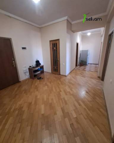 3 սենյականոց բնակարան նորակառույց շենքում Արգիշտի փողոցում, 85 ք.մ., բարձր առաստաղներ, 9/14 հարկ