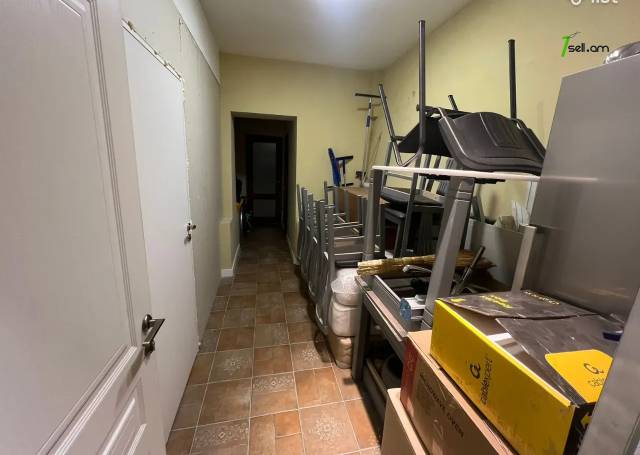 Հյուրանոց Տերյան փողոցում կենտրոնում, 1000 քմ