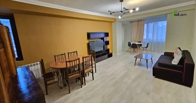 2 սենյականոց բնակարան Միքայել Չայլախյան փողոցում, 90 ք.մ., 10/16 հարկ, կապիտալ վերանորոգված