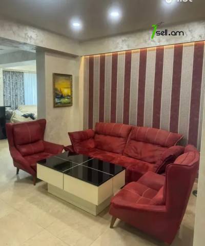 4 սենյականոց բնակարան նորակառույց շենքում Լվովյան փողոցում, 140 ք.մ., 2/16 հարկ, 2 սանհանգույց