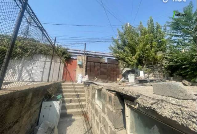 Հողատարածք բնակելի շինությունների համար Գոգոլի փողոցում Քանաքեռ Զեյթունում, 585 ք.մ.