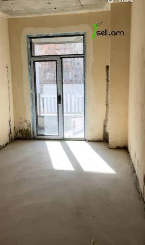 3 սենյականոց բնակարան Փավստոս Բուզանդի փողոցում, 105 ք.մ., 4/15 հարկ, 2 սանհանգույց