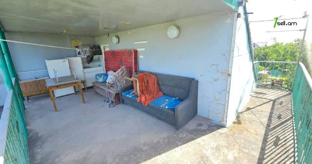 Երկու հարկանի քարե տուն Խարբերդի 2-րդ փողոցում Շենգավիթում, 480 քմ