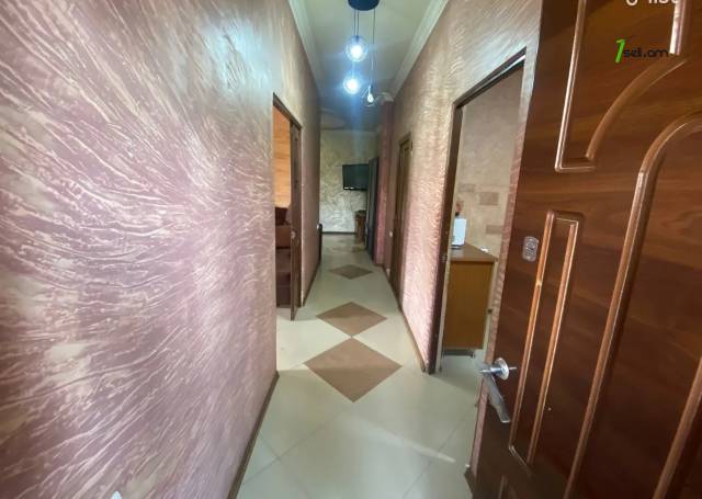 Չորս հարկանի քարե տուն Տիչինայի փողոցում Մալաթիա Սեբաստիայում, 660 քմ, 3+ սանհանգույց