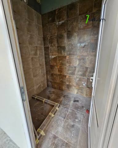 6 սենյականոց բնակարան նորակառույց շենքում Սարի Թաղ 7-րդ փողոցում, 191 ք.մ., 3+ սանհանգույց