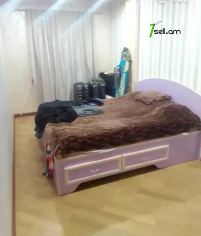 3 սենյականոց բնակարան Սամվել Սաֆարյան փողոցում, 76 քմ, 1/5 հարկ, դիզայներական ոճով վերանորոգված