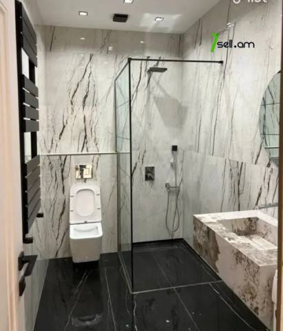 3 սենյականոց բնակարան նորակառույց շենքում Չարենցի փողոցում, 75 քմ, նախավերջին հարկ, բարձր առաստաղներ