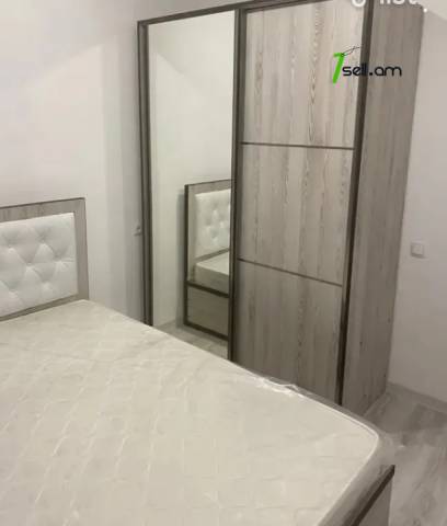 3 սենյականոց բնակարան Վրացական փողոցում, 68 ք.մ., 3/7 հարկ, կապիտալ վերանորոգված, քարե շենք