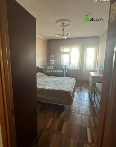 3 սենյականոց բնակարան, Հարավ Արևմտյան Բ2 թաղամաս, 100 քմ, 3/9 հարկ, 2 սանհանգույց