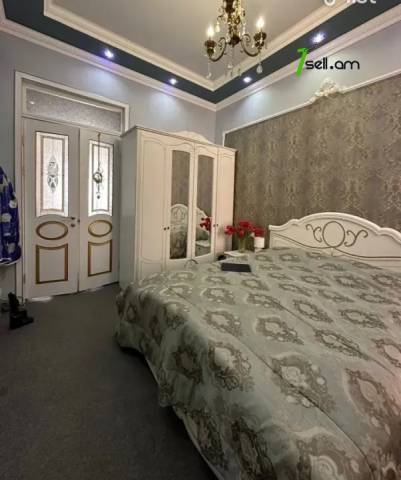 2 սենյականոց բնակարան Մեսրոպ Մաշտոցի պողոտայում, 70 ք.մ., նախավերջին հարկ, կապիտալ վերանորոգված
