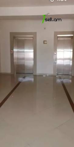 3 սենյականոց բնակարան նորակառույց շենքում Բագրևանդի փողոցում, 78 ք.մ., նախավերջին հարկ