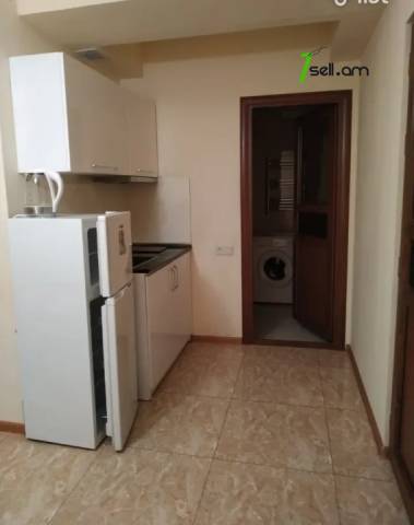 4 սենյականոց բնակարան Հին Երևանցու փողոցում, 90 ք.մ., 2 սանհանգույց, 1/9 հարկ, եվրովերանորոգված