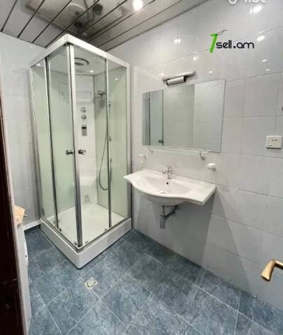 3 սենյականոց բնակարան նորակառույց շենքում Հրաչյա Ներսիսյան փողոցում, 90 քմ, 4/10 հարկ