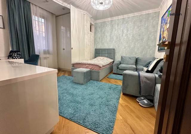 3 սենյականոց բնակարան նորակառույց շենքում Անտառային փողոցում, 105 ք.մ., բարձր առաստաղներ, 2/6 հարկ