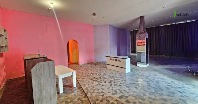 Բազմաֆունկցիոնալ գույք Արին Բերդի փողոցում Շենգավիթում, 140 քմ