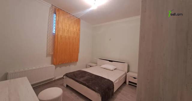 Մեկ հարկանի քարե տուն Էրեբունիում, 100 քմ, կապիտալ վերանորոգված