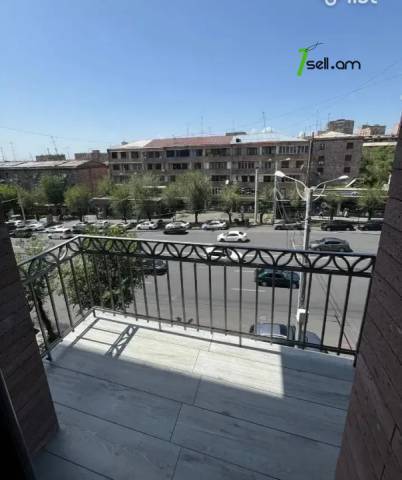 2 սենյականոց բնակարան Կոմիտասի պողոտայում, 43 քմ, նախավերջին հարկ, բարձր առաստաղներ
