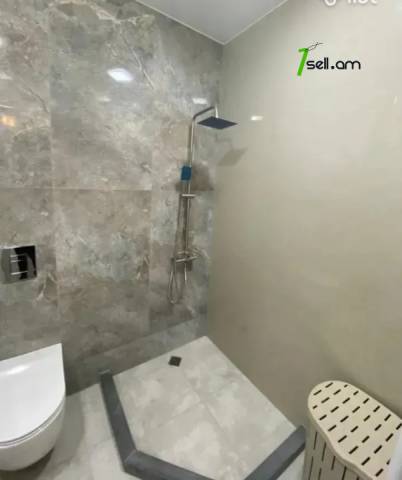 3 սենյականոց բնակարան նորակառույց շենքում Դավիթ Անհաղթի փողոցում, 113 ք.մ., 6/16 հարկ, 2 սանհանգույց