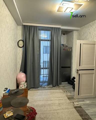 2 սենյականոց բնակարան նորակառույց շենքում Մինսկի փողոցում, 30 ք.մ., 4/6 հարկ, բարձր առաստաղներ